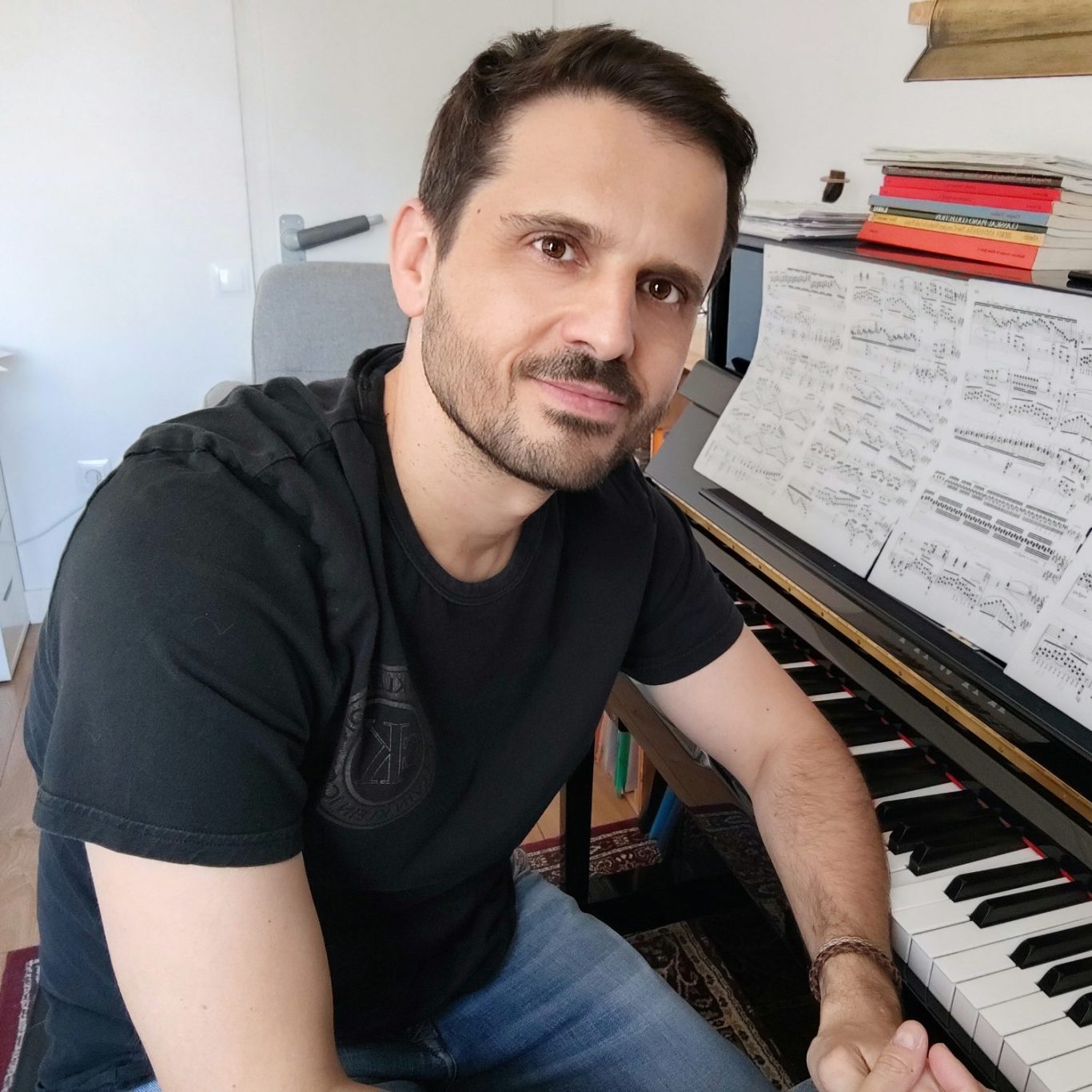 Carlos López profesor de piano en Las Rozas